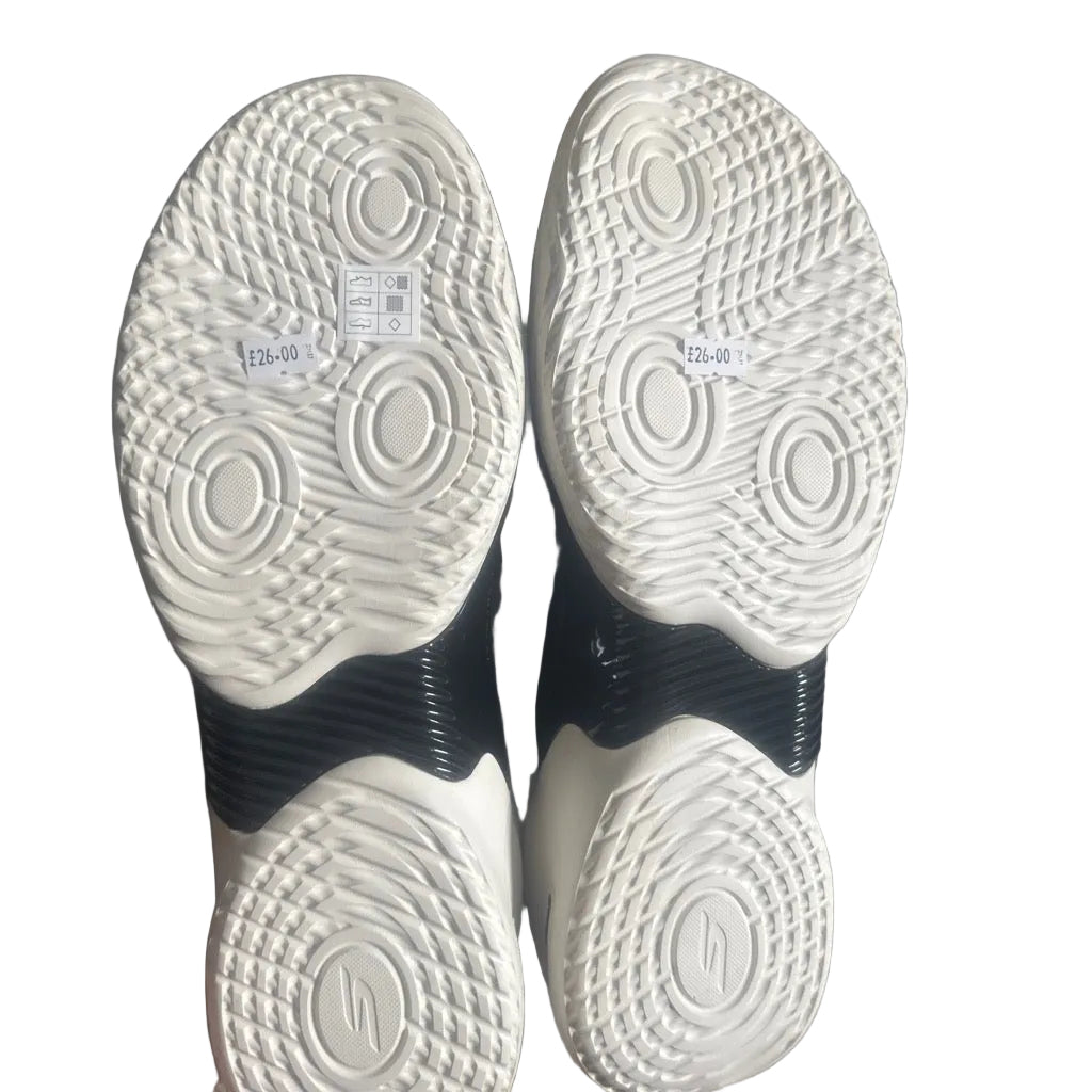 Skechers trainers