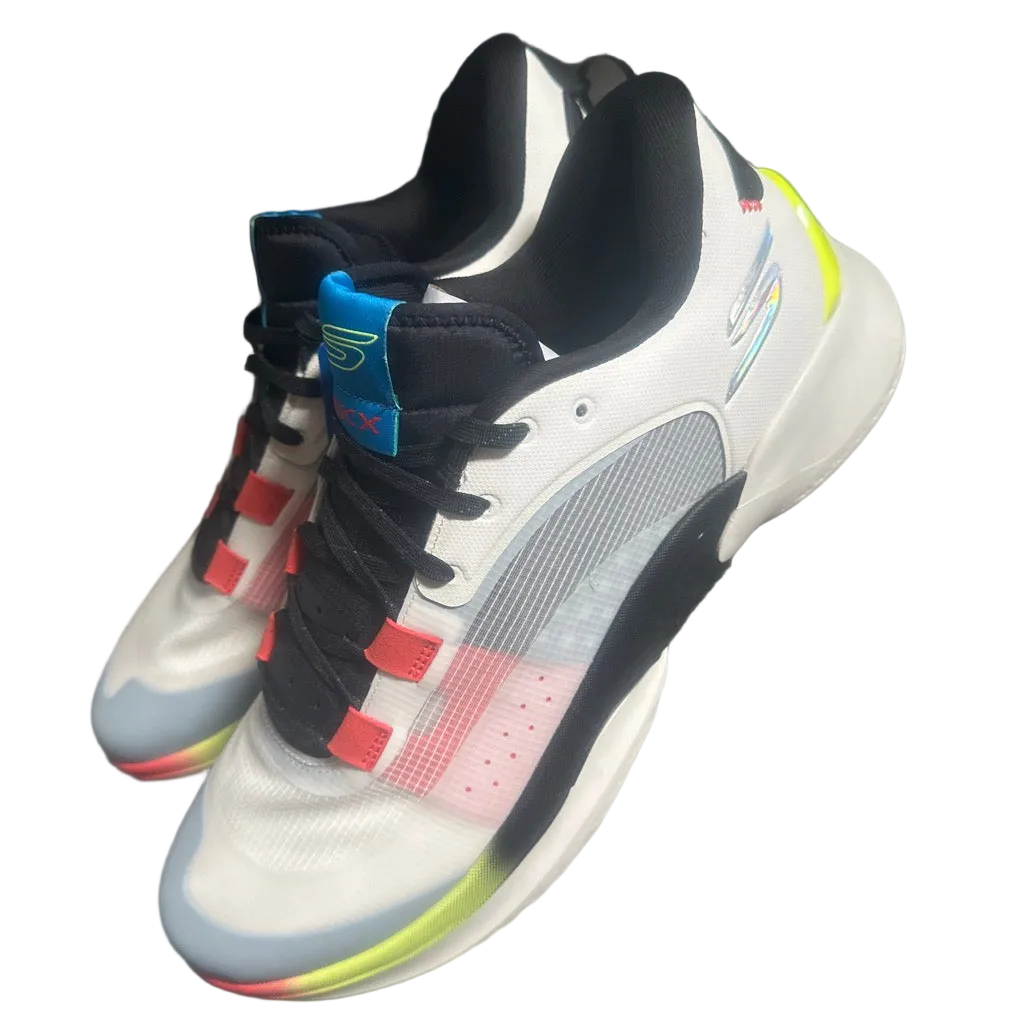 Skechers trainers