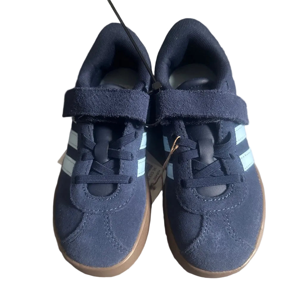 Adidas VI court 3.0 shoes